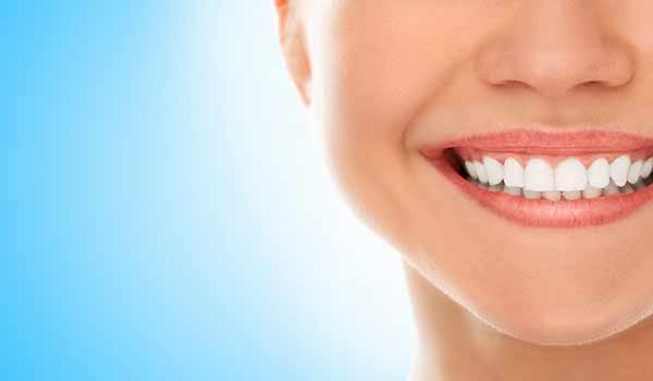 How to Boost Your Smile with the ‘Daily 4’